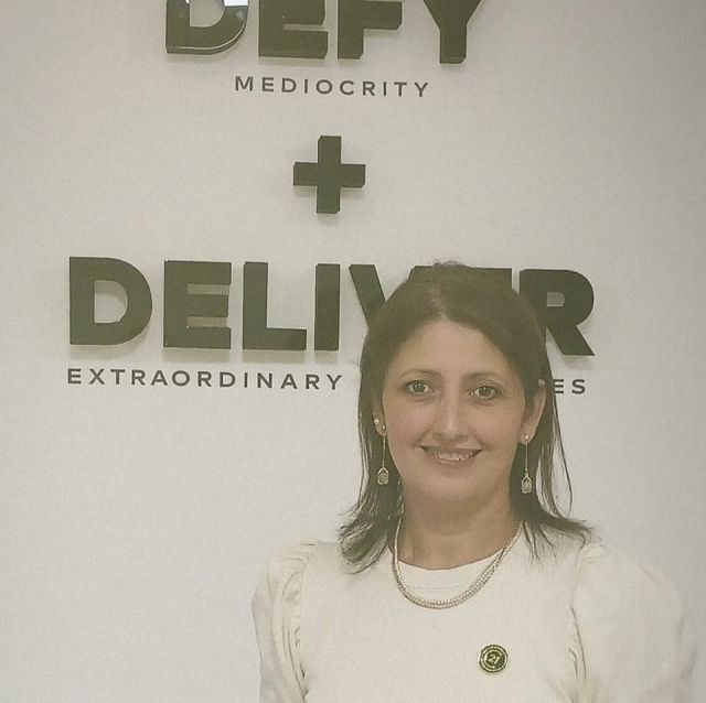 MARTA B. LEIVA . Asesora Inmobiliaria C21