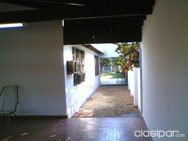 UNICA!!! CASA ZONA COLEGIO DE POLICIA — foto 3