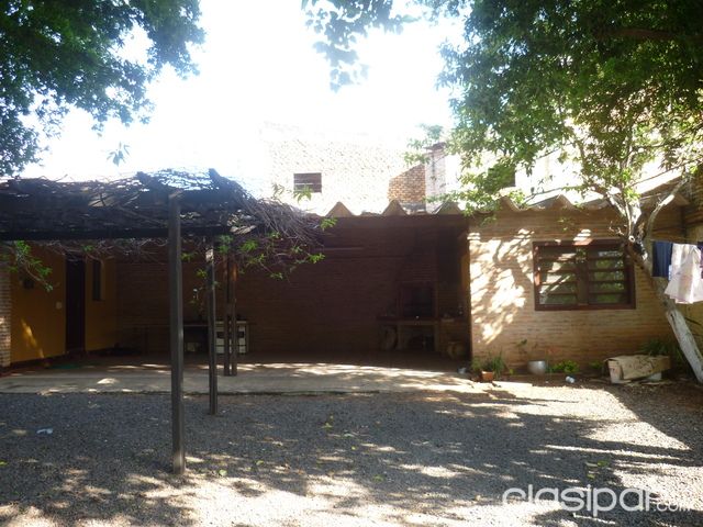 CASCO CENTRICO EN SAN LORENZO ESQUINA — foto 3