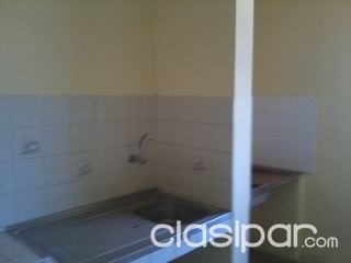 HERMOSO Y BARATO DPTO.PRIMER NIVEL Zona Barcequillo — foto 3