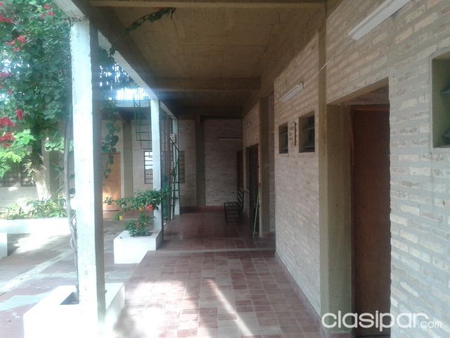 Amplio edificio SAN ANTONIO. Ideal para instituciones educativas, clinicas,u oficinas de centro de operaciones — foto 2