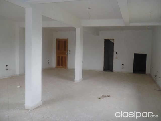 VENDO PROPIEDAD EN ESQUINA A 100mts. DEL MERCADO ABASTO NORTE DE LIMPIO. — foto 2