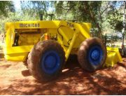 Servicios con pala cargadora Clark Michigan 75A