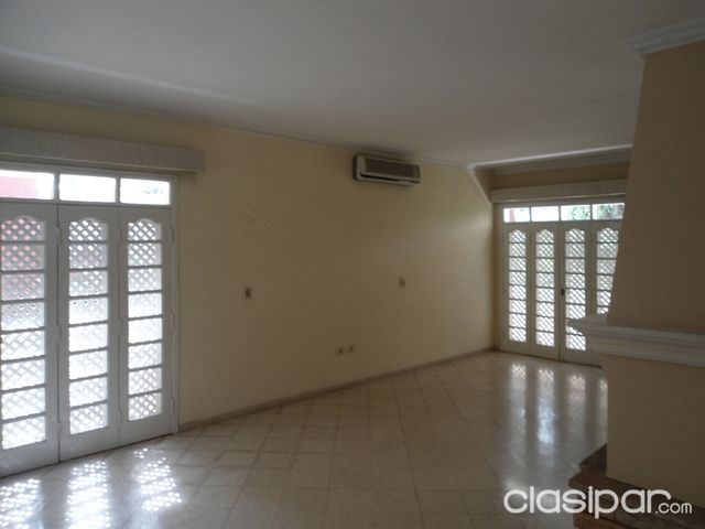 VILLA MORRA HERMOSA RESIDENCIA A DOS CUADRAS DE RCA. ARGENTINA — foto 3