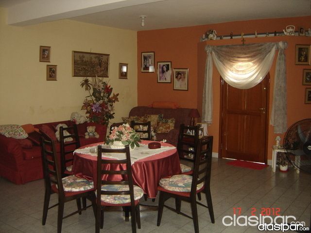 Vendo amplia Casa San Vicente de dos Plantas — foto 2