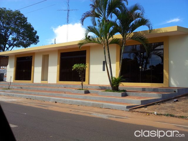 tres salones amplios y modernos en Itaugua — foto 2