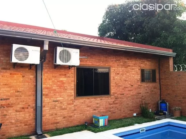 Hermosa Vivienda semi nueva detras del Garden Club. 220m2 construidos. — foto 2