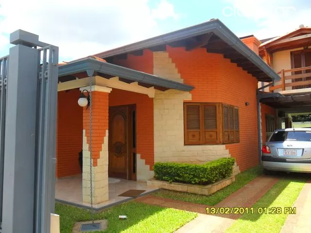 RESIDENCIA EN BARRIO STA. TERESA — foto 2