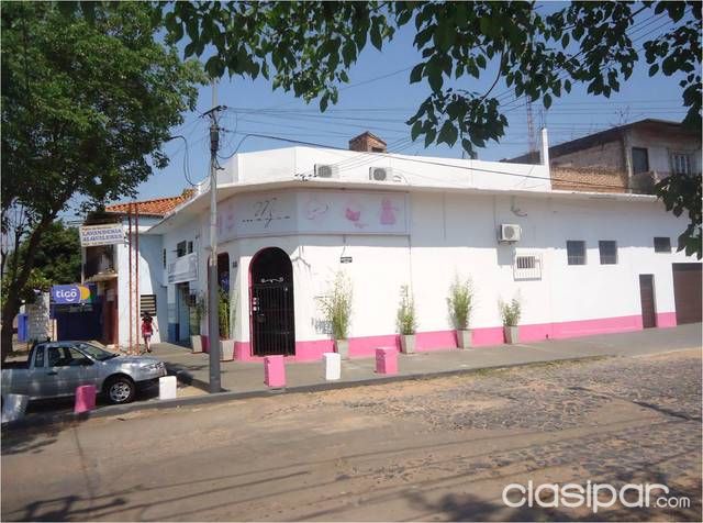 INMEJORABLE UBICACION. SOBRE AV GRAL SANTOS — foto 2