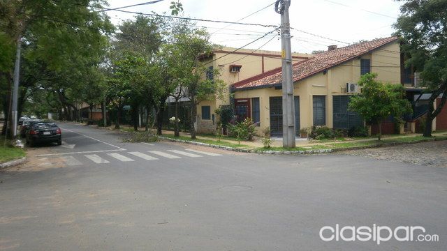 Alquilo Oficina en pleno Villa Morra. — foto 2