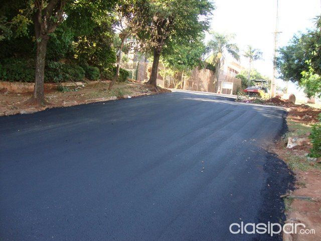 VENDO HERMOSA ESQUINA CON CASA O SIN. EN ENCARNACION — foto 3