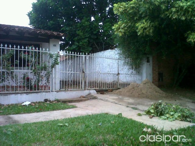 CHALECITO CON DOS DORMITORIOS A DOS CUADRAS DE AV. STA. TERESA ZONA FRIGORIFICO GUARANI — foto 2