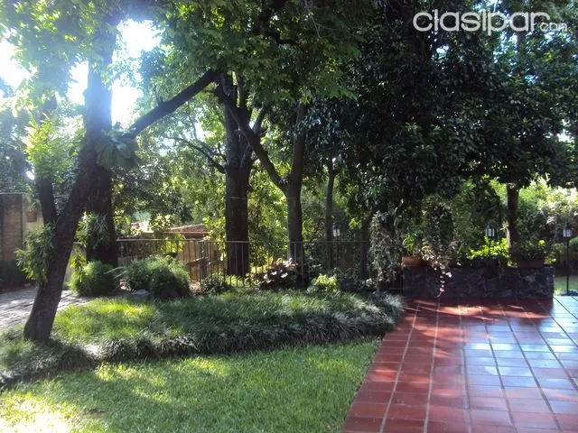 Hermosa Casa en Barrio General Díaz 1.334 m2 — foto 2
