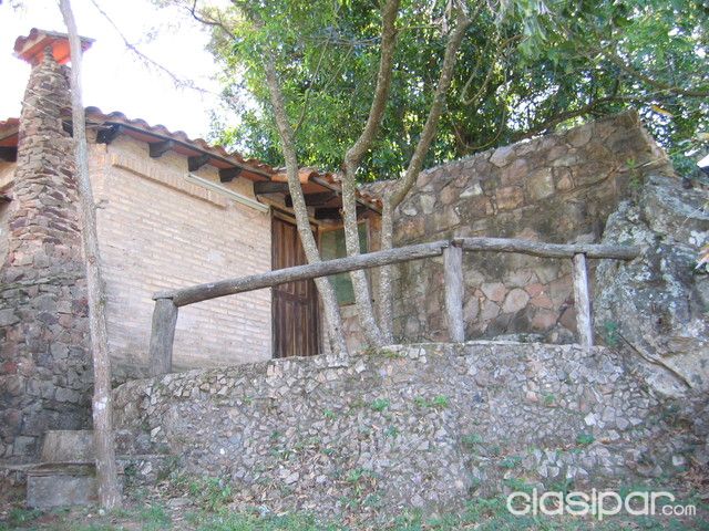 YTU - VENDO CASA DE CAMPO CON DOS TERRENOS — foto 2