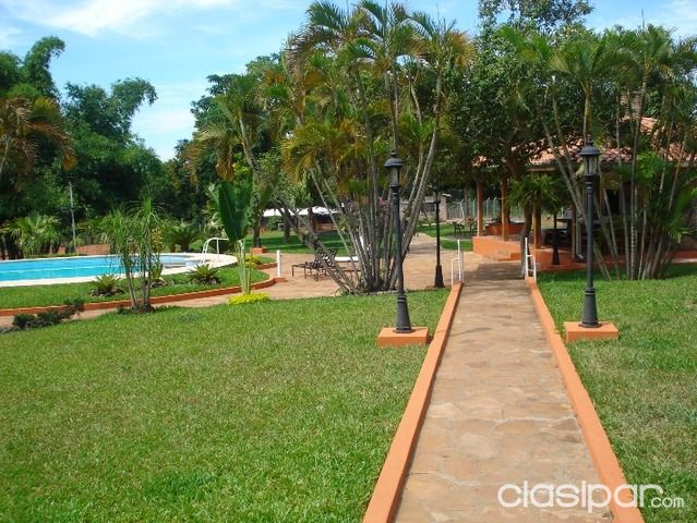 CASA QUINTA EN AREGUA 11 has. FABULOSA — foto 2