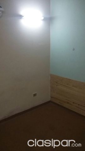 Dpto amoblado, en casa familiar — foto 3