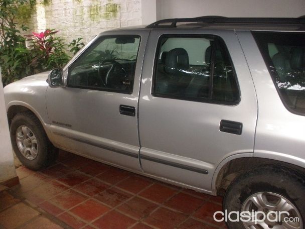 COMPRO EN LOS ALREDEDORES DE ASUNCION TERRENO A PARTIR DE 12X30 MTS. ENTREGO A CUENTA MERCEDES BENZ AUTO O CHEVROLET BLAZER 98 — foto 3
