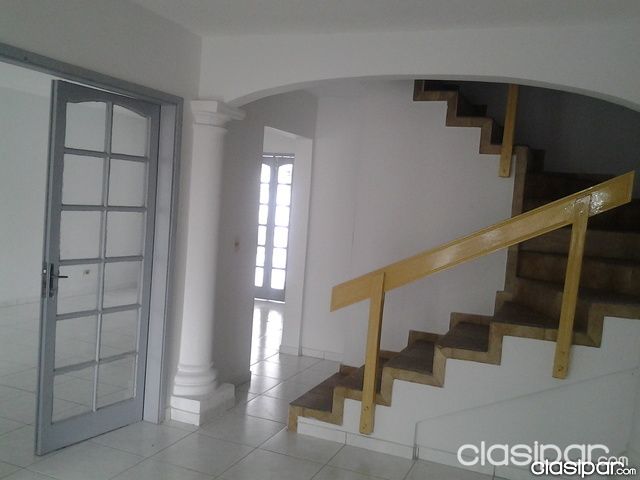 Vendo Zona Colegio San Ignacio de Loyola — foto 2