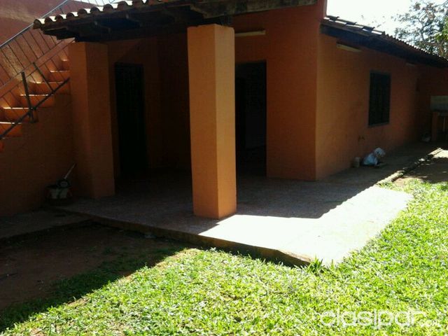 VENDO CASA EN CAPIATA A CUADRAS DE LA RUTA 2 KM 18 EN EL SEMAFORO pasado pechugon, recibo doble cabina como parte de pago nissan o toyota — foto 3