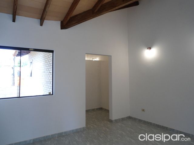 DUPLEX a extrenar - Barrio Felicidad - Club Sirio - Lambare. — foto 3