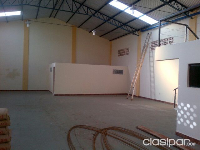 OFERTO Deposito con oficina CDE - A estrenar — foto 3