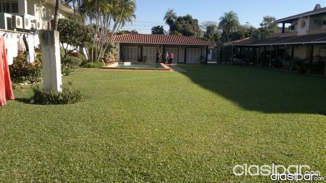 VENDO MANSION DE 1000M2 CON TERRENO DE 1540M2 EN BARRIO HERRERA — foto 2