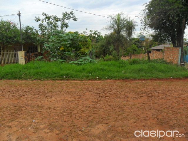 UN TERRENO EN EL BARRIO SAN ROQUE (CDE) A 1 CUADRA DEL ASFALTO — foto 2