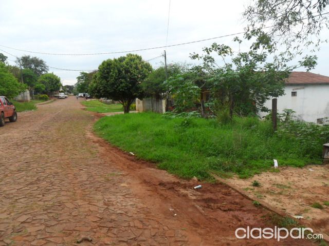 UN TERRENO EN EL BARRIO SAN ROQUE (CDE) A 1 CUADRA DEL ASFALTO — foto 3