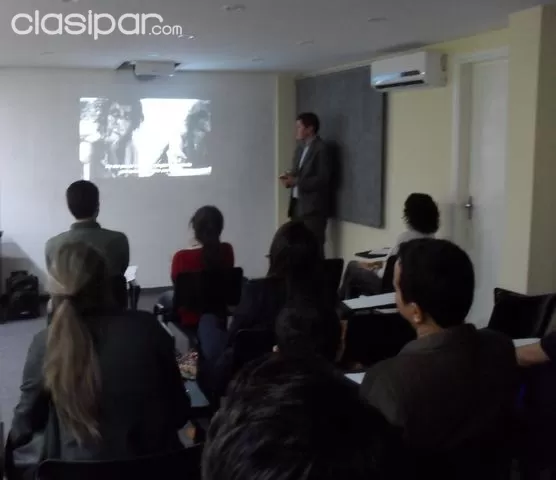 Alquilamos Sala de Capacitación de Primer Nivel con Proyector Interactivo — foto 2