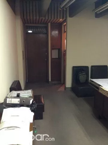 VENDO OFICINA EN EL CENTRO — foto 2