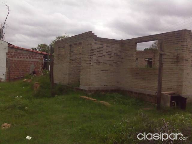 URDENTE VENDO TERRENO CON CASA EN CONSTRCCION POR VIAJES AL EXTERIOR — foto 3
