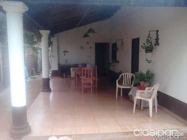 CHALET EN EL Bo. VILLA DEL MAESTRO, CERCA DE LA U.N.I. — foto 3