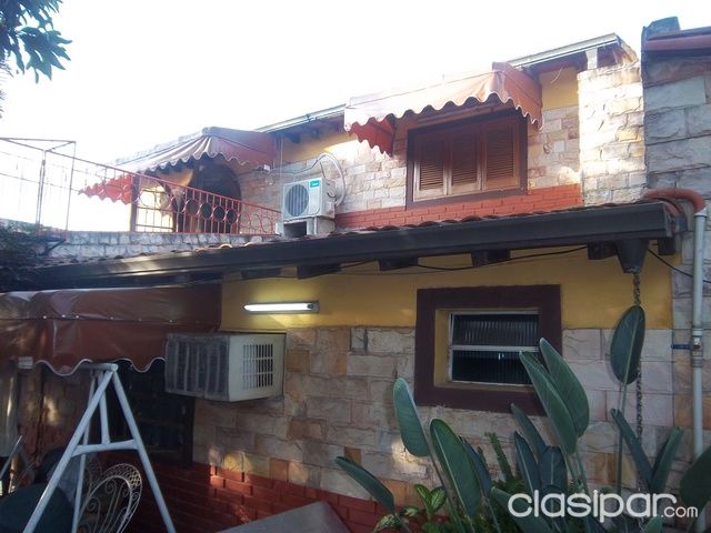 Residencia Con Negocio Familiar, (Ferreteria) Se Paga Sola, Vendo Por Viaje Al Exterior — foto 3
