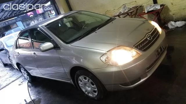 Toyota Corolla 2002 - foto 2