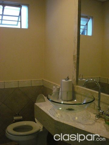 VENDO O ALQUILO EN LAS MERCEDES JUAN DE SALAZAR 925 C PADRE CARDOZO OFERTO ESPECIAL PARA OFICINA, FINANCIERAS, BANCO, ZONA COLEGIO SAN ANDRES!!!!!!!! — foto 2