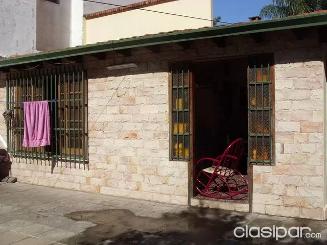 VENDO!!Hermosa CASA en barrio Mariscal Estigarribia — foto 3
