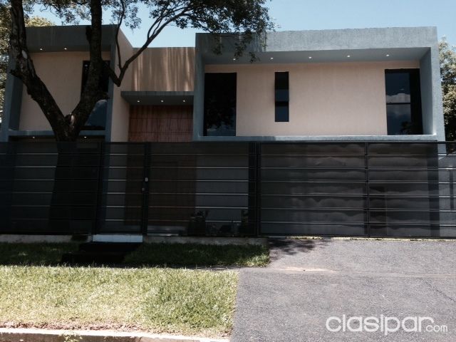 RESIDENCIA A ESTRENAR - ASUNCION EN EXCLUSIVO BARRIO — foto 2