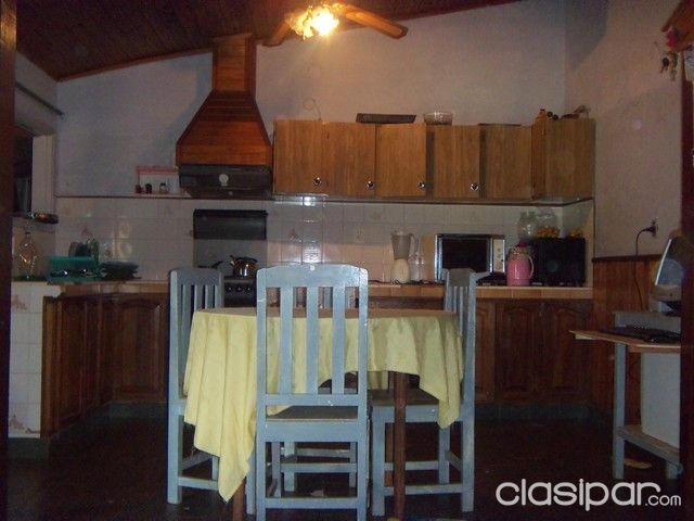 COMODA Y ESPACIOSA CASA A 400MTS DE LA PLAYA — foto 3