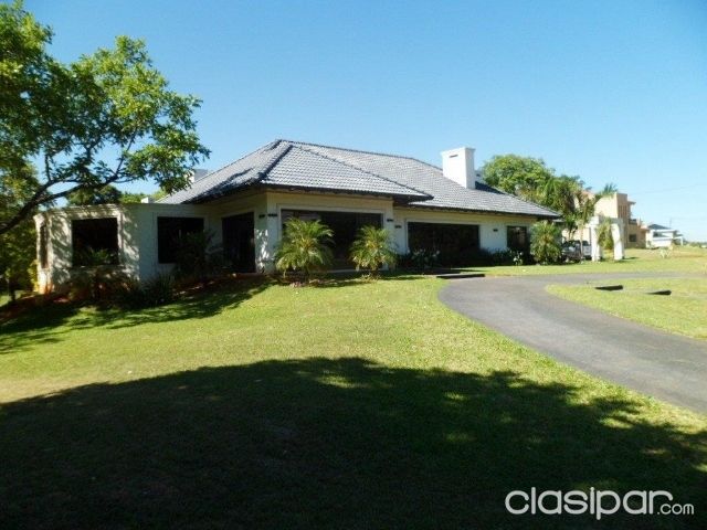Hermosa casa en barrio cerrado Montesol - Luque — foto 2