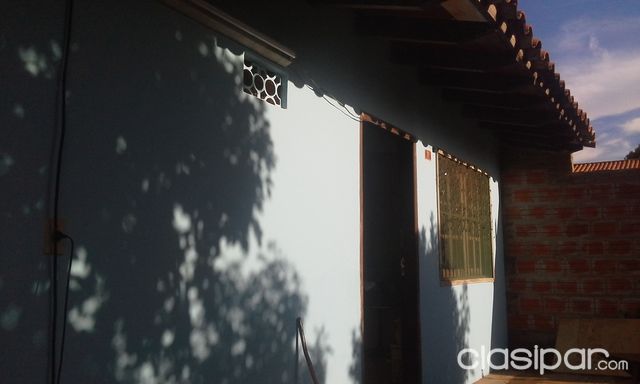 URGENTE VENDO UNA CASA ZONA MARIANO ROQUE ALONSO — foto 3