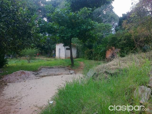 Amplio terreno con construccion a terminar accesible a ruta Luque-Limpio — foto 3