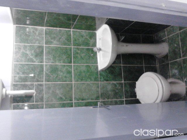 SOBRE STMA. TRINIDAD CASI SACRAMENTO ALQUILO SALON COMERCIAL — foto 3