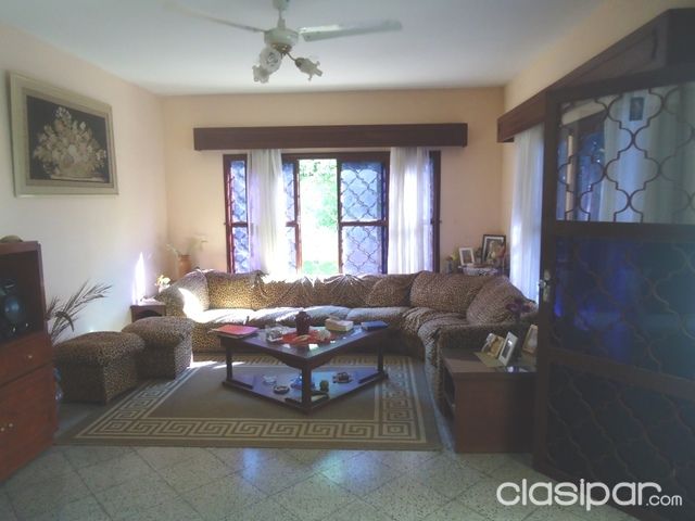 Vendo hermosa casa de 2 plantas en Loma Pyta!!!!786 mts2 — foto 2