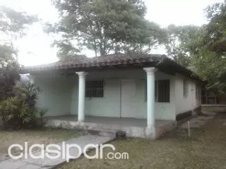 VENDO CASA EN MARIANO ROQUE ALONSO. BARRIO CORUMBA CUÉ (UNIVERSO) — foto 3