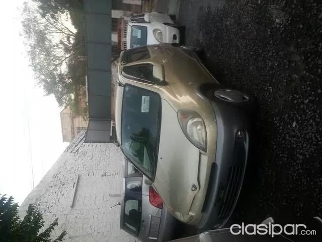 Toyota Funcargo Año 2001 — foto 6