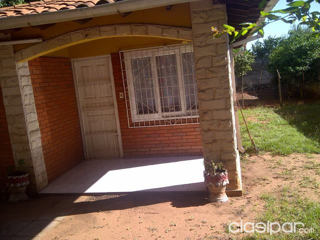 VENDO CASA ZONA TERPORT, a una cuadra del Acc. Sur y 4 cuadras de la fabrica de Pulp. — foto 3