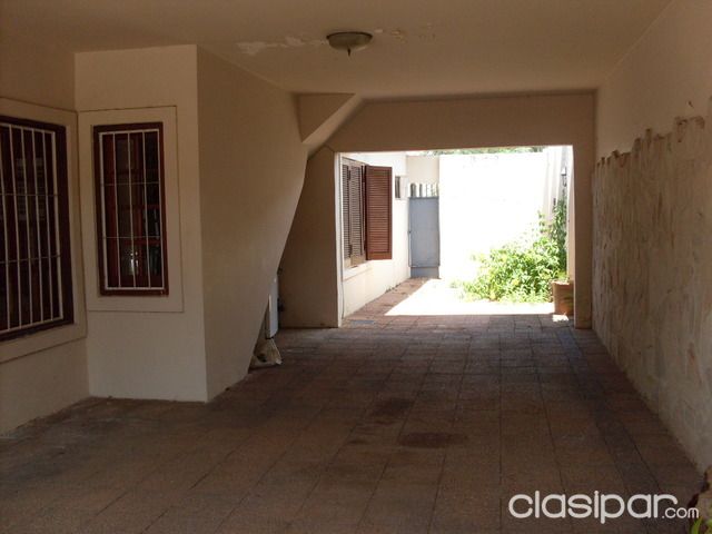 HERmosa Casa en Excelente ubicacion. — foto 3