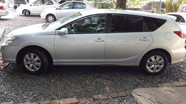 Toyota Caldina 2004 — foto 5
