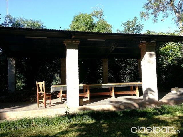 VENDO EN LUQUE HERMOSA PROPIEDAD — foto 3