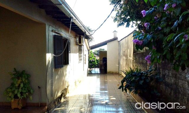 VENDO CASA CON SALON COMERCIAL Y DEPARTAMENTO EN CENTRO DE SANTA RITA — foto 3